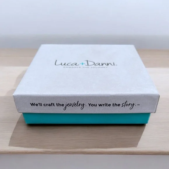 Luca + Danni Our Lady of Guadalupe Silver Plated Stretch Bracelet Size Petite - Picture 6 of 6